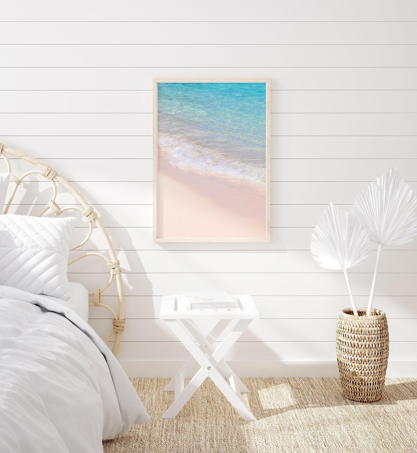 Vertical photo of pink sand and turquoise water at Horseshoe Bay Beach in Bermuda